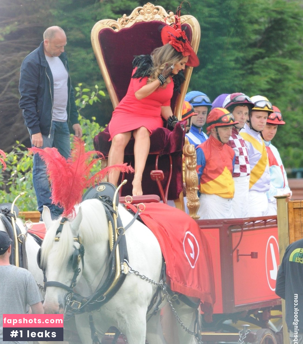 Kelly Brook gallery photo #3620