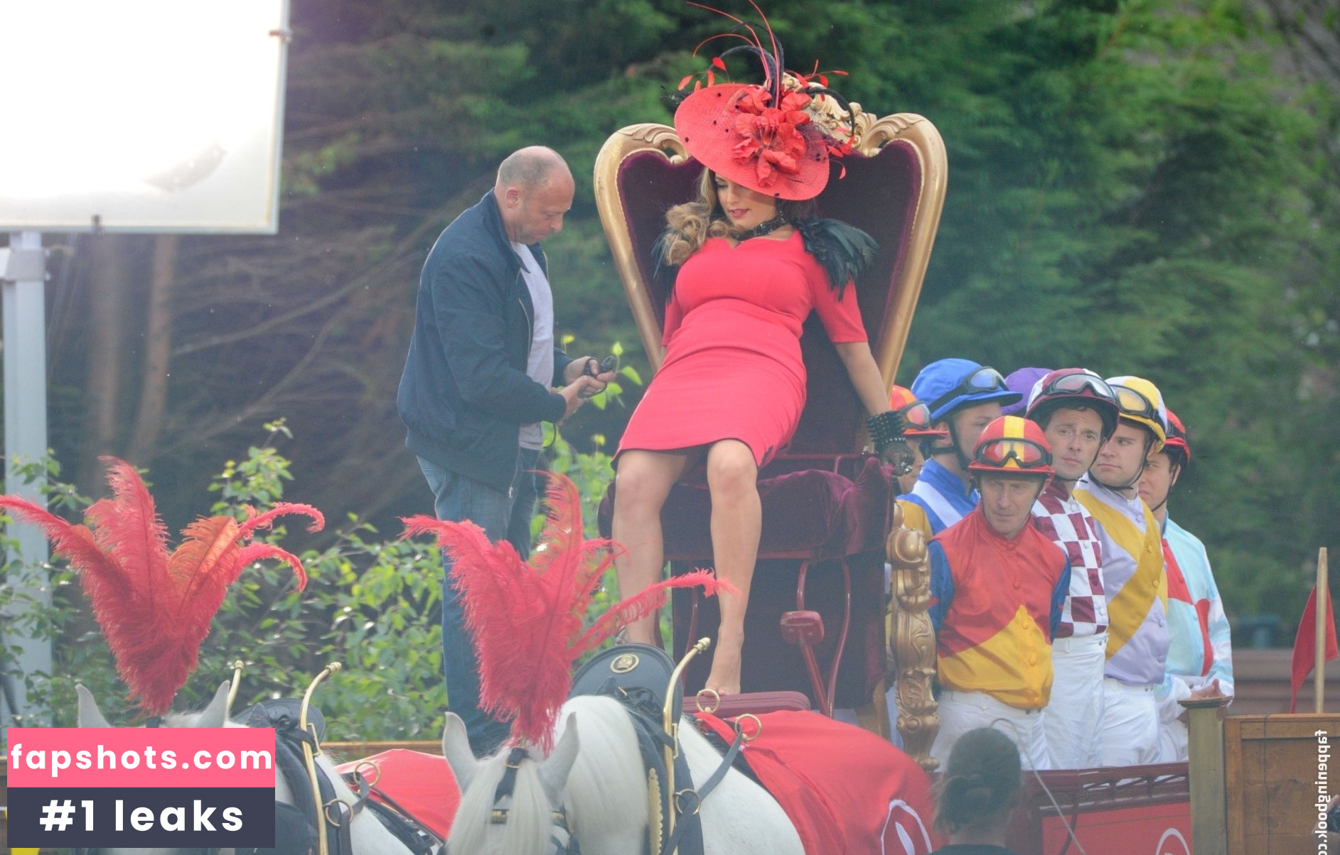 Kelly Brook gallery photo #3627