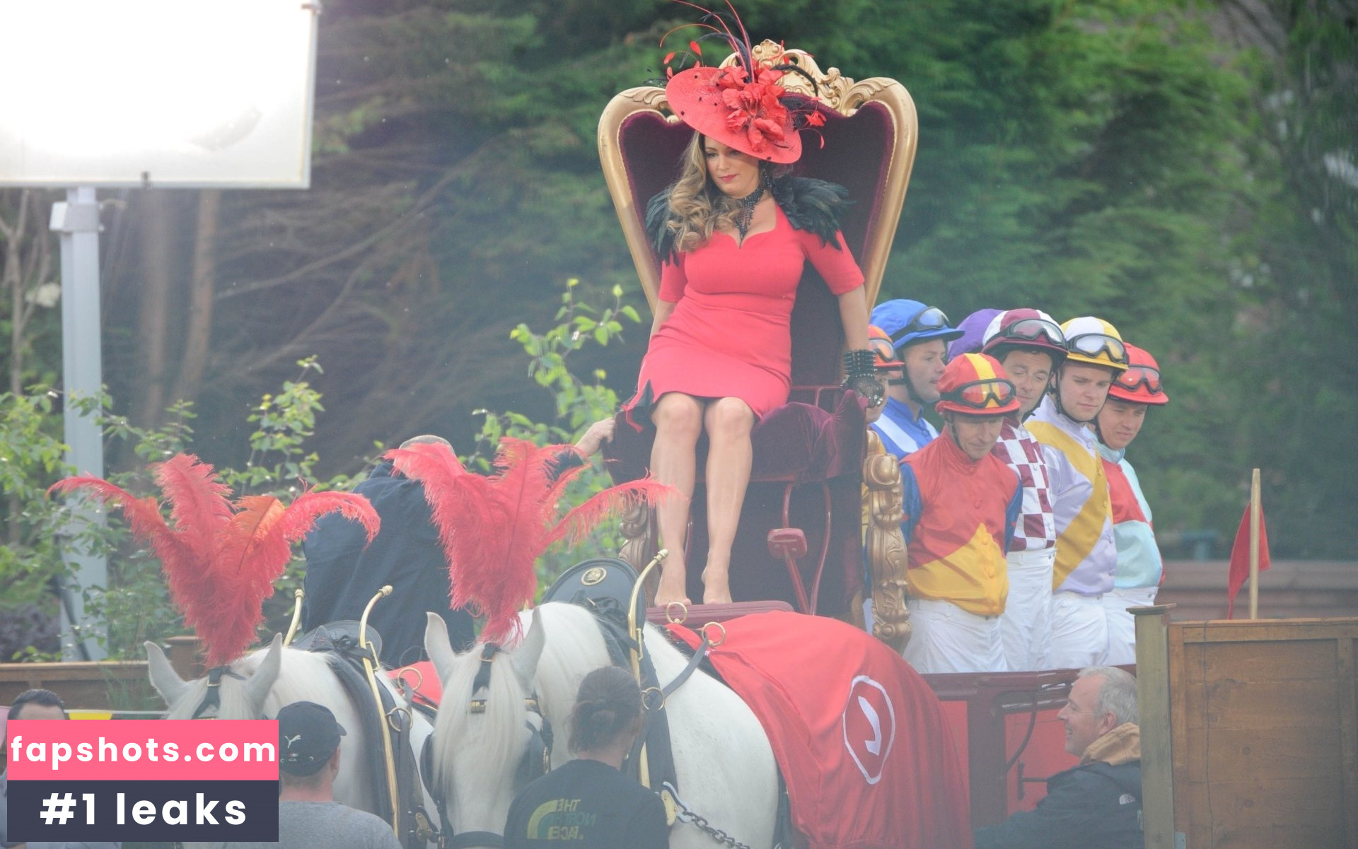 Kelly Brook gallery photo #3638