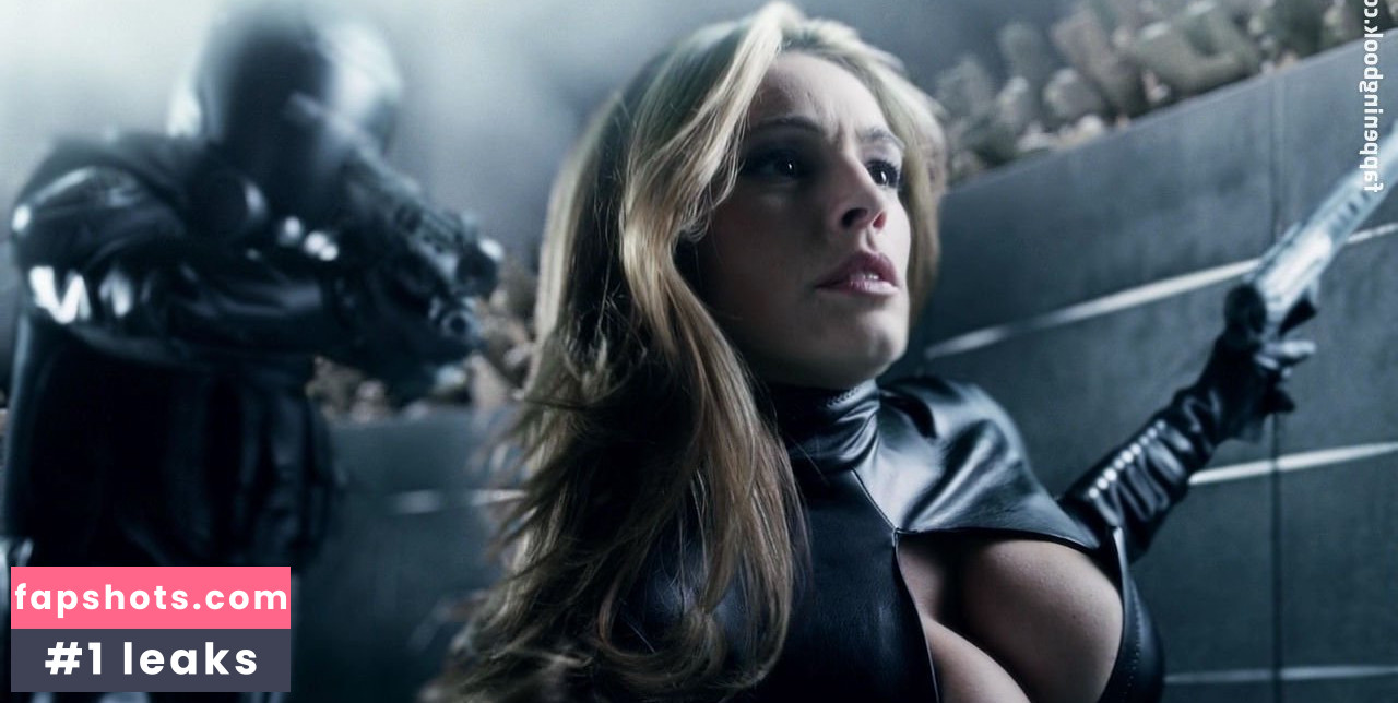 Kelly Brook gallery photo #3760