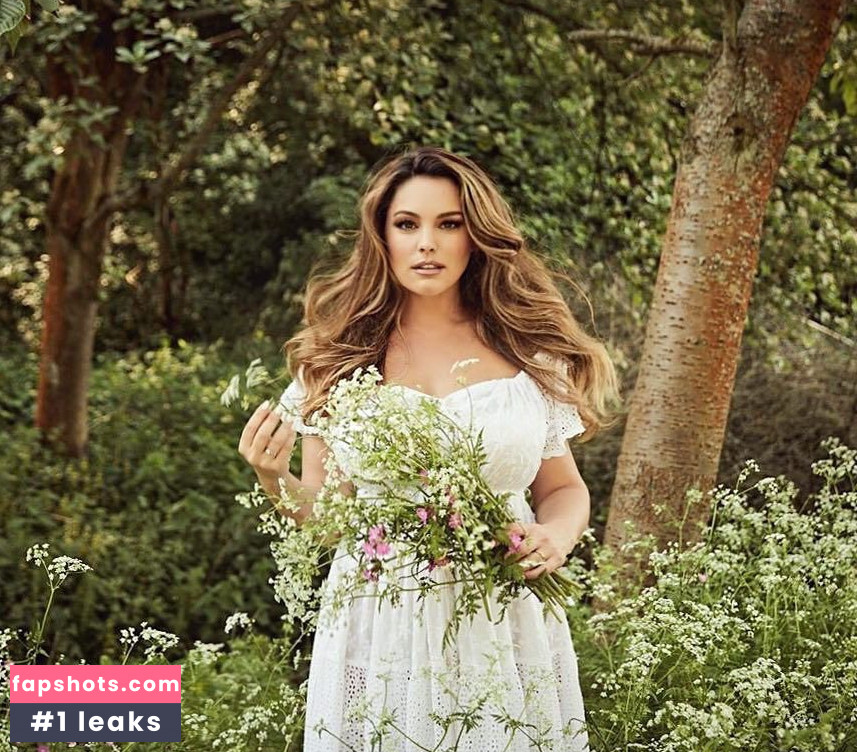 Kelly Brook gallery photo #3778