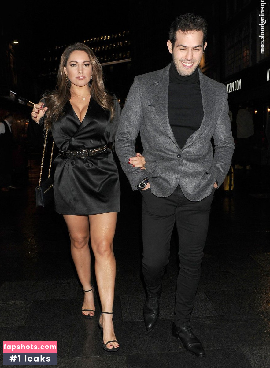 Kelly Brook gallery photo #3818