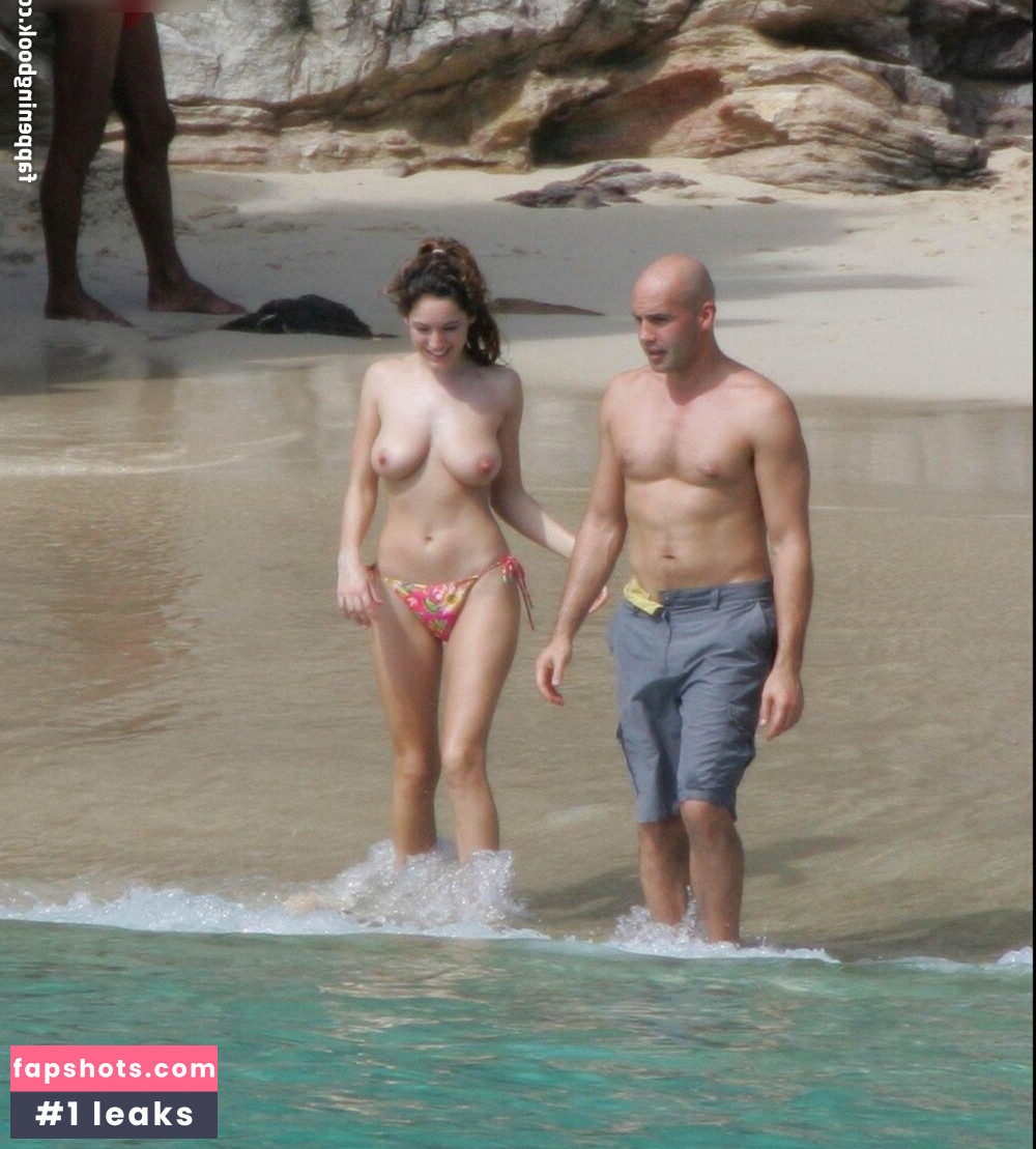 Kelly Brook gallery photo #82