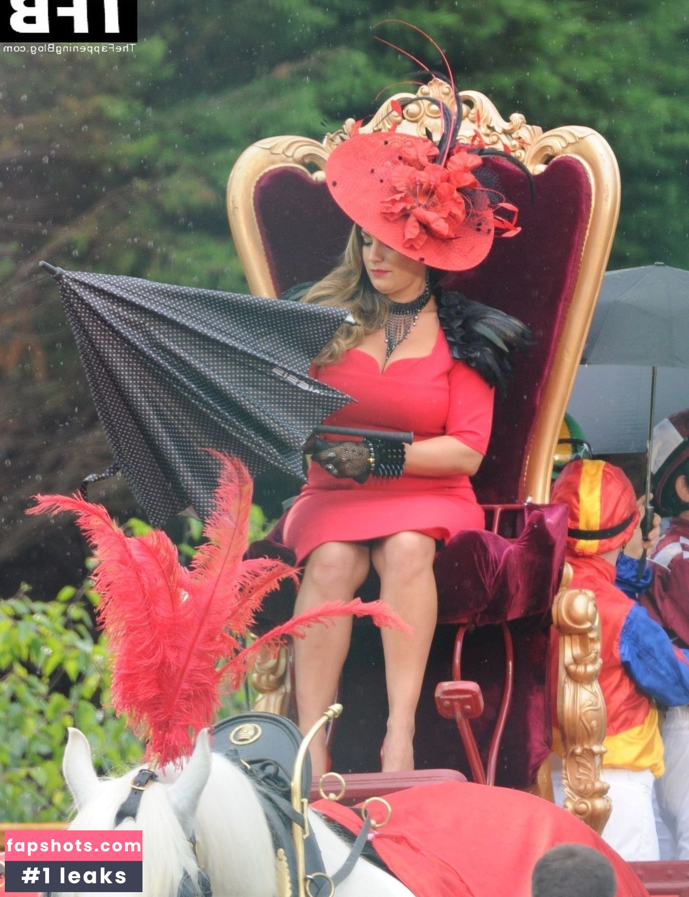 Kelly Brook gallery photo #842