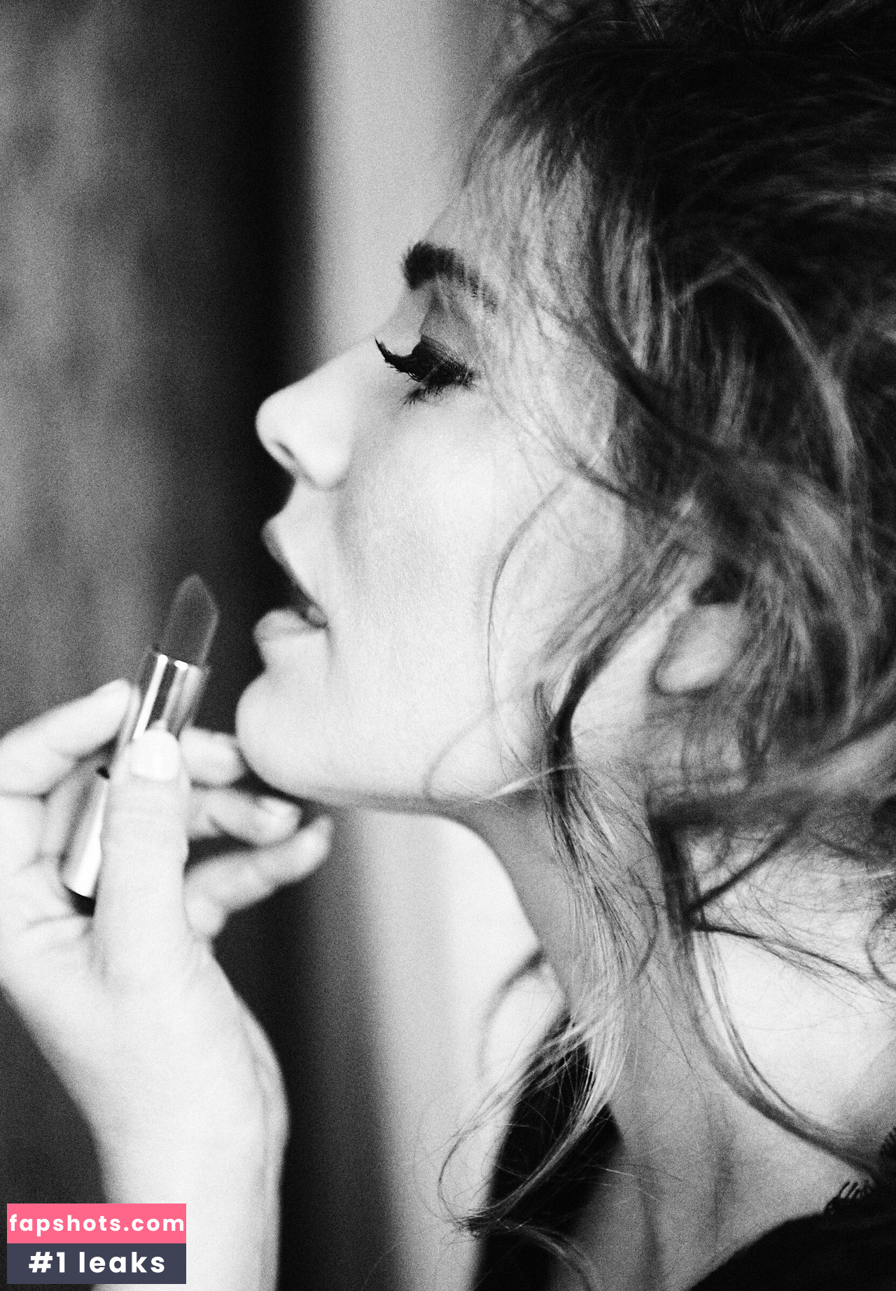 Kelly Brook gallery photo #861