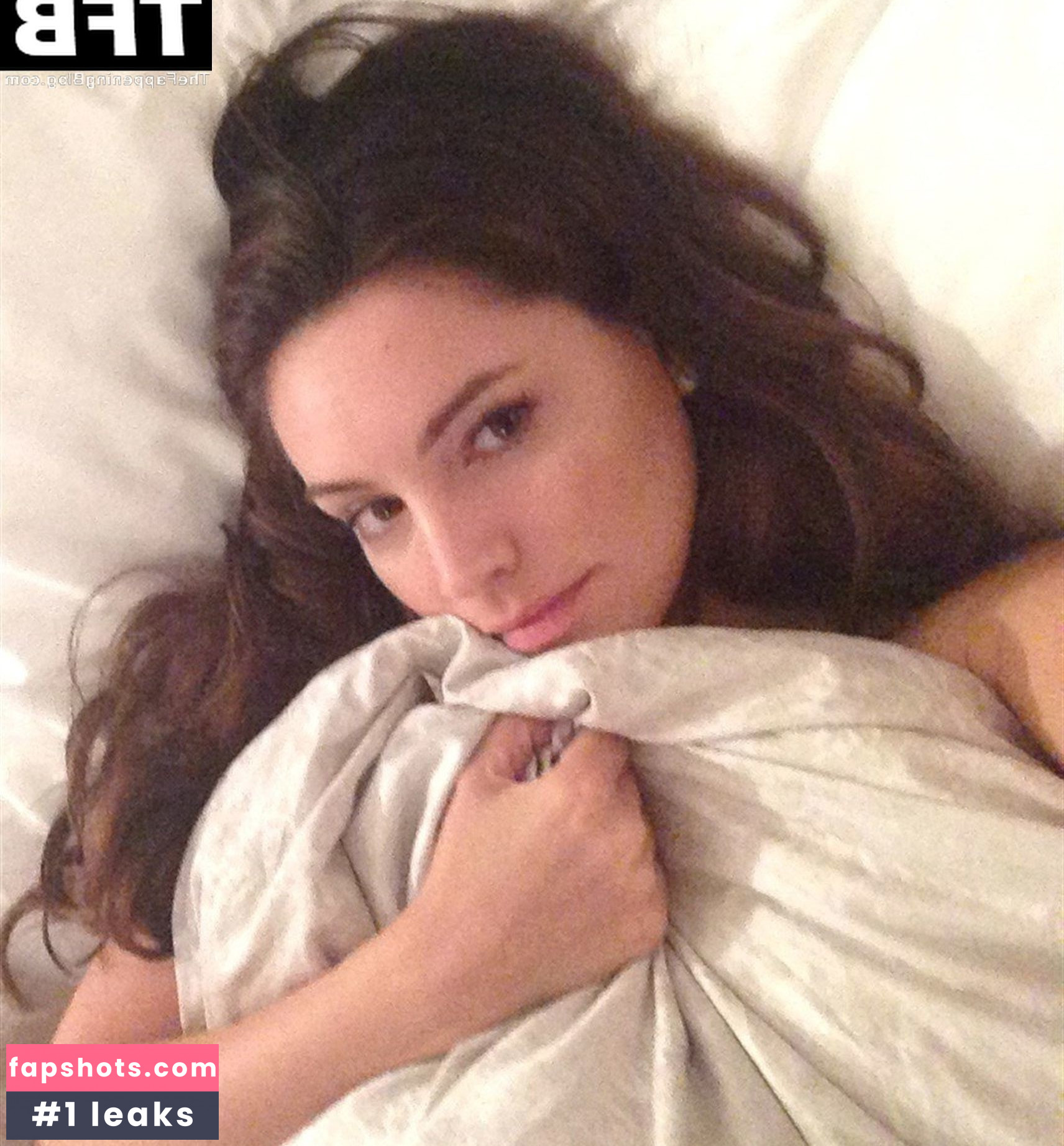 Kelly Brook gallery photo #959