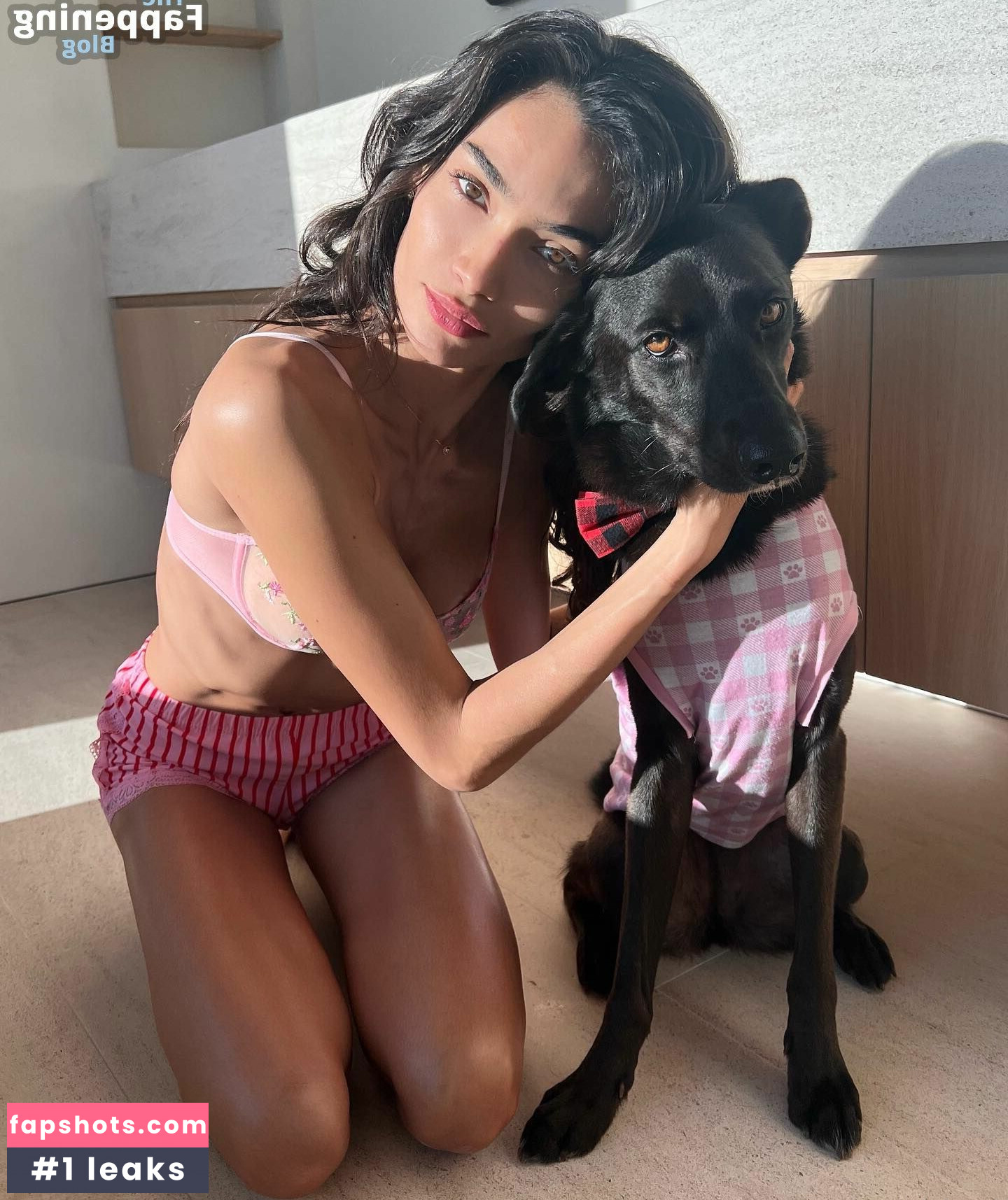 Kelly Gale gallery photo #117