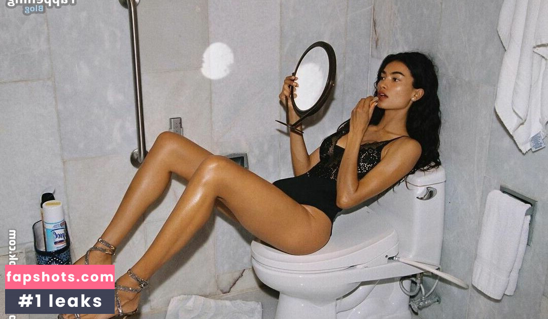 Kelly Gale gallery photo #122