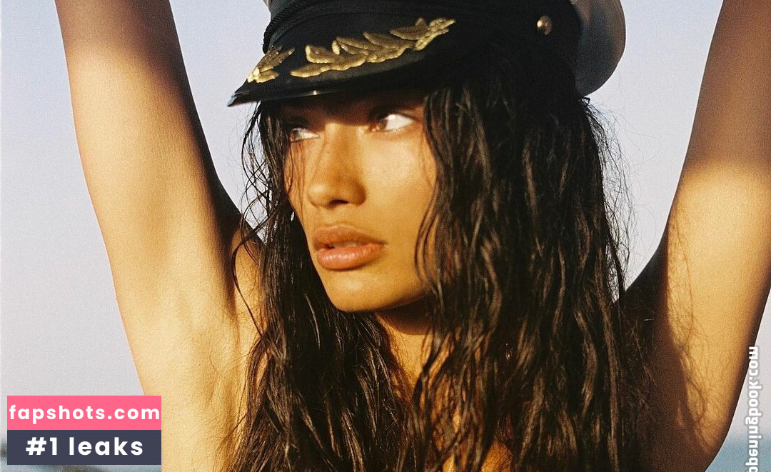 Kelly Gale gallery photo #139