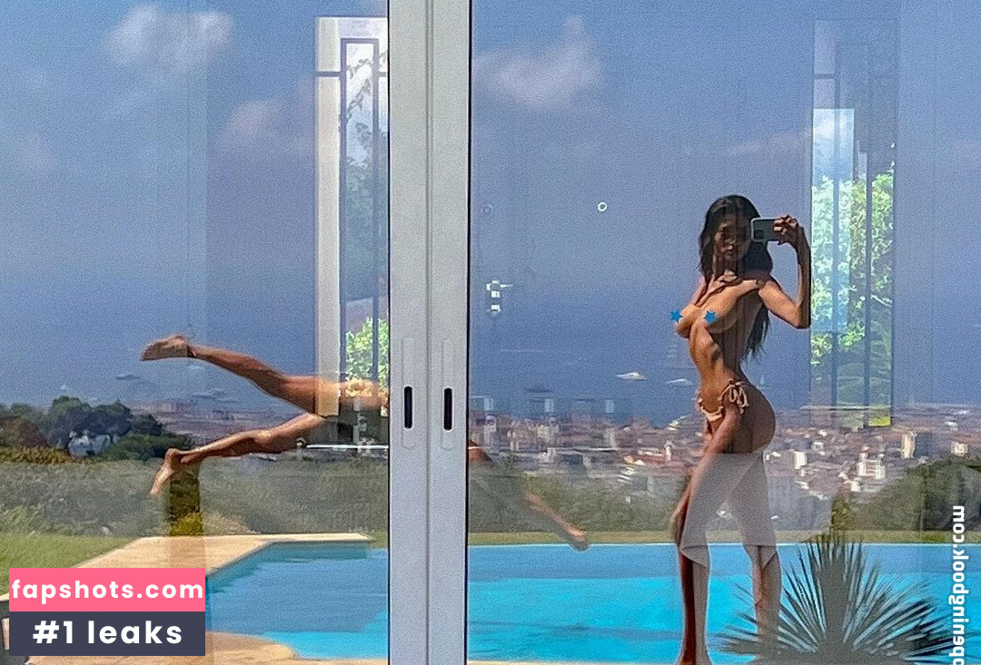 Kelly Gale gallery photo #144