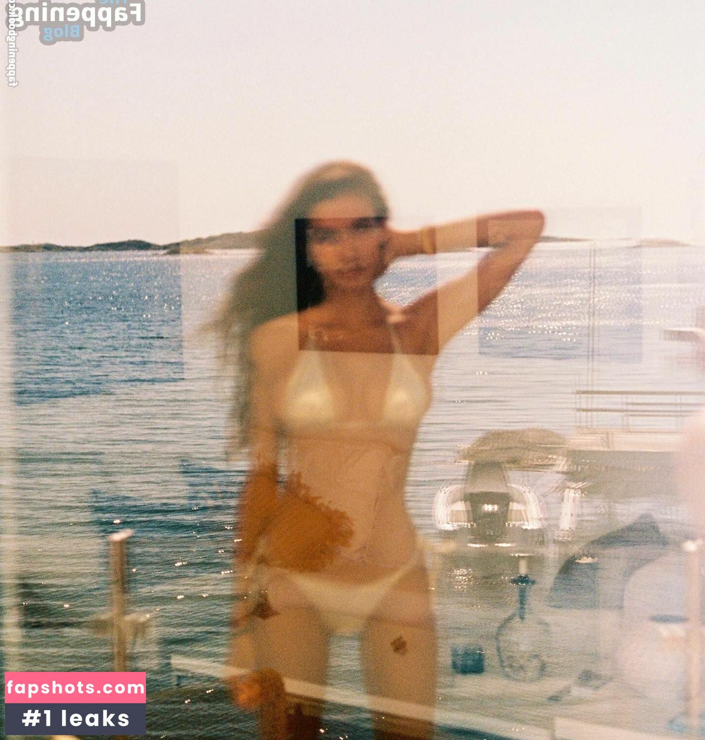 Kelly Gale gallery photo #148