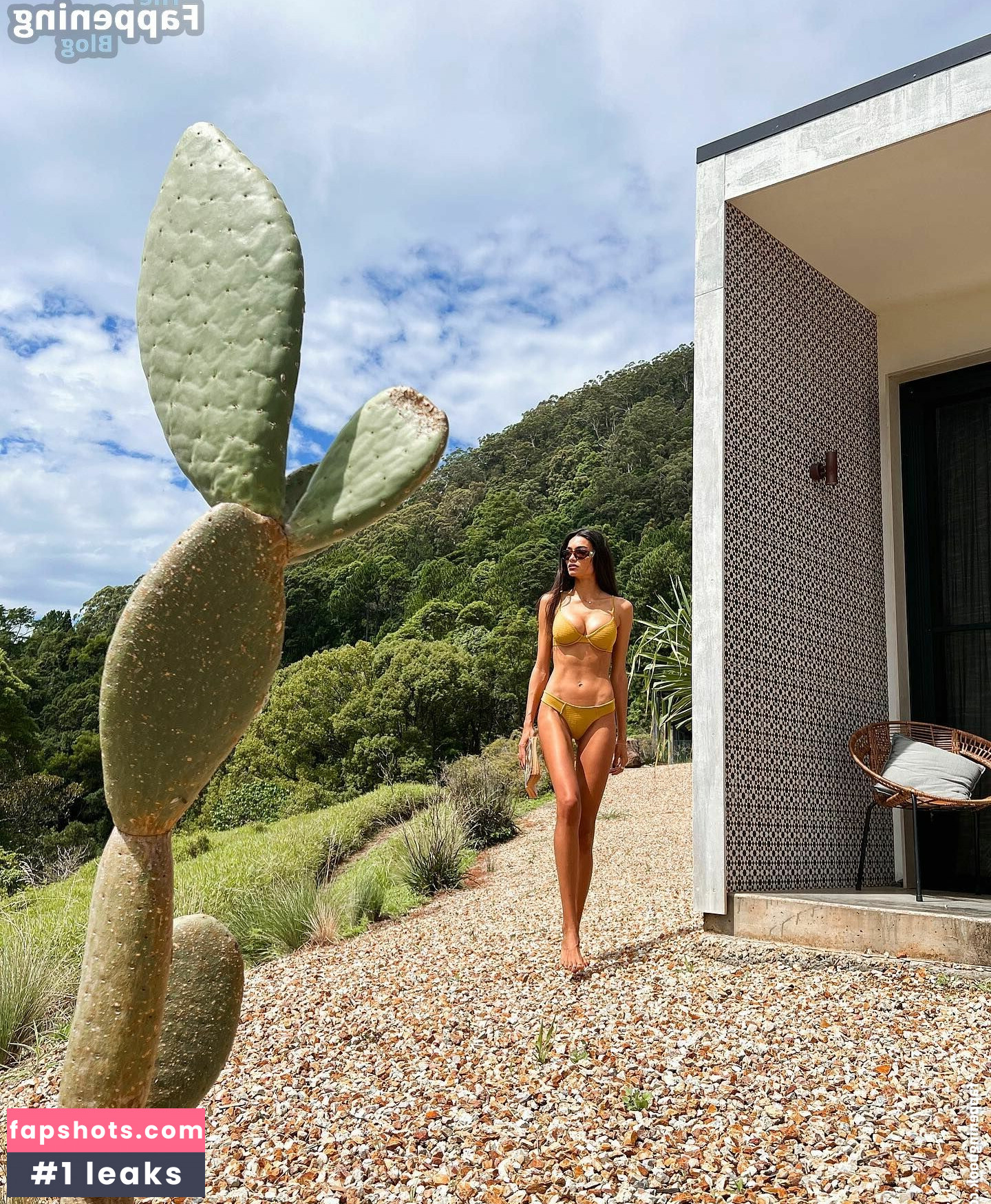 Kelly Gale gallery photo #164