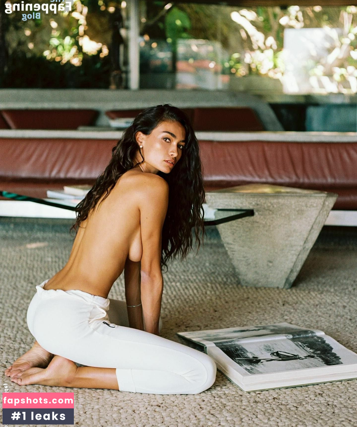 Kelly Gale gallery photo #180