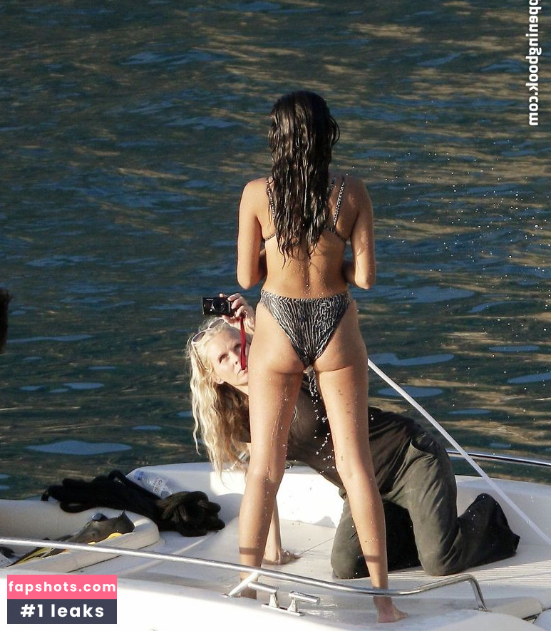 Kelly Gale gallery photo #276