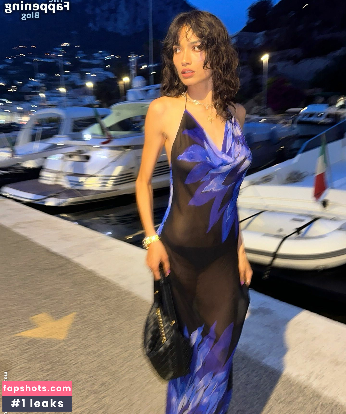 Kelly Gale gallery photo #32