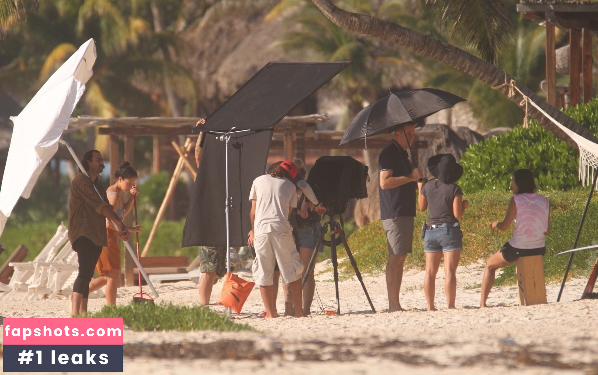 Kelly Gale gallery photo #329