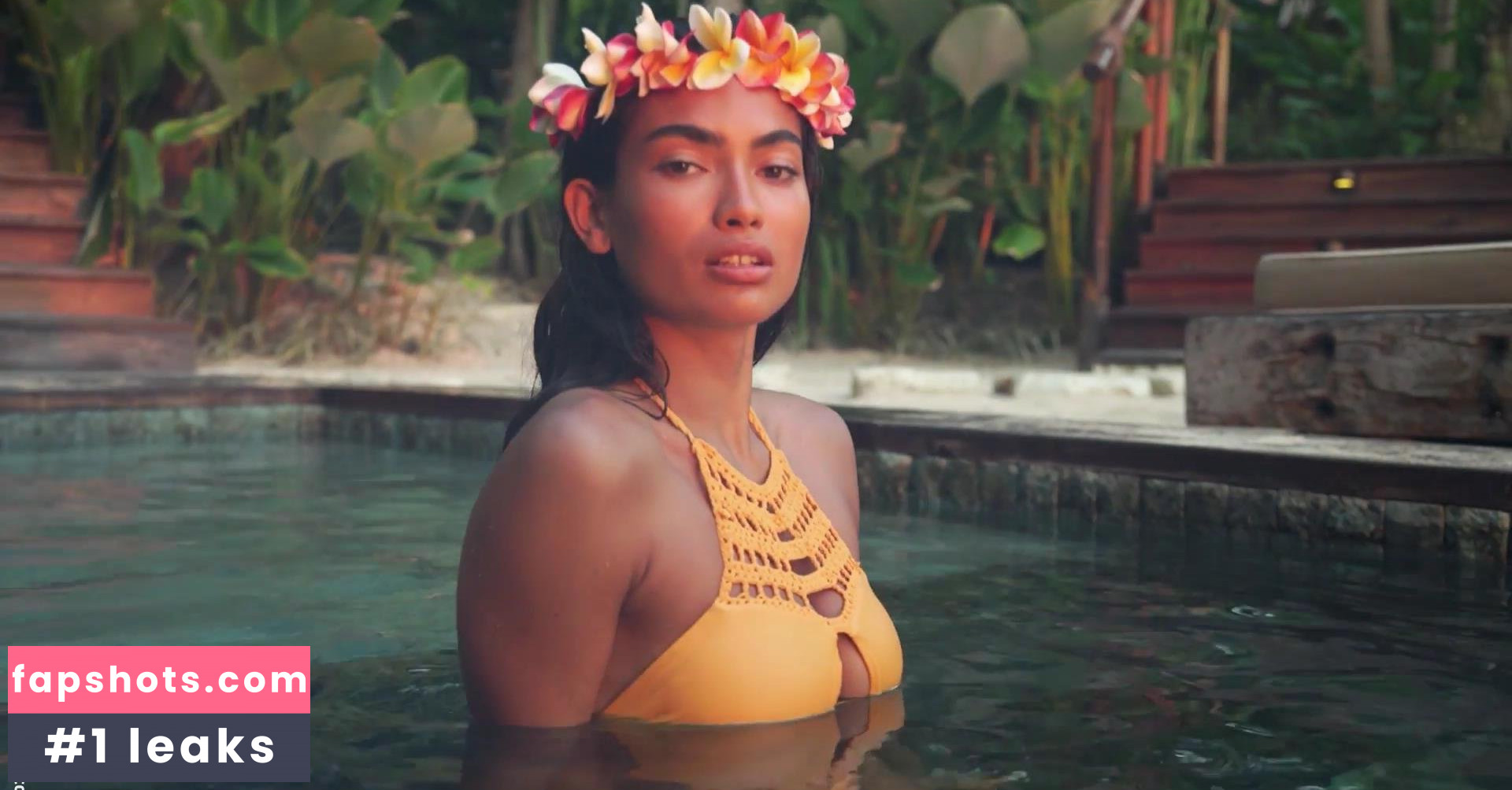 Kelly Gale gallery photo #390