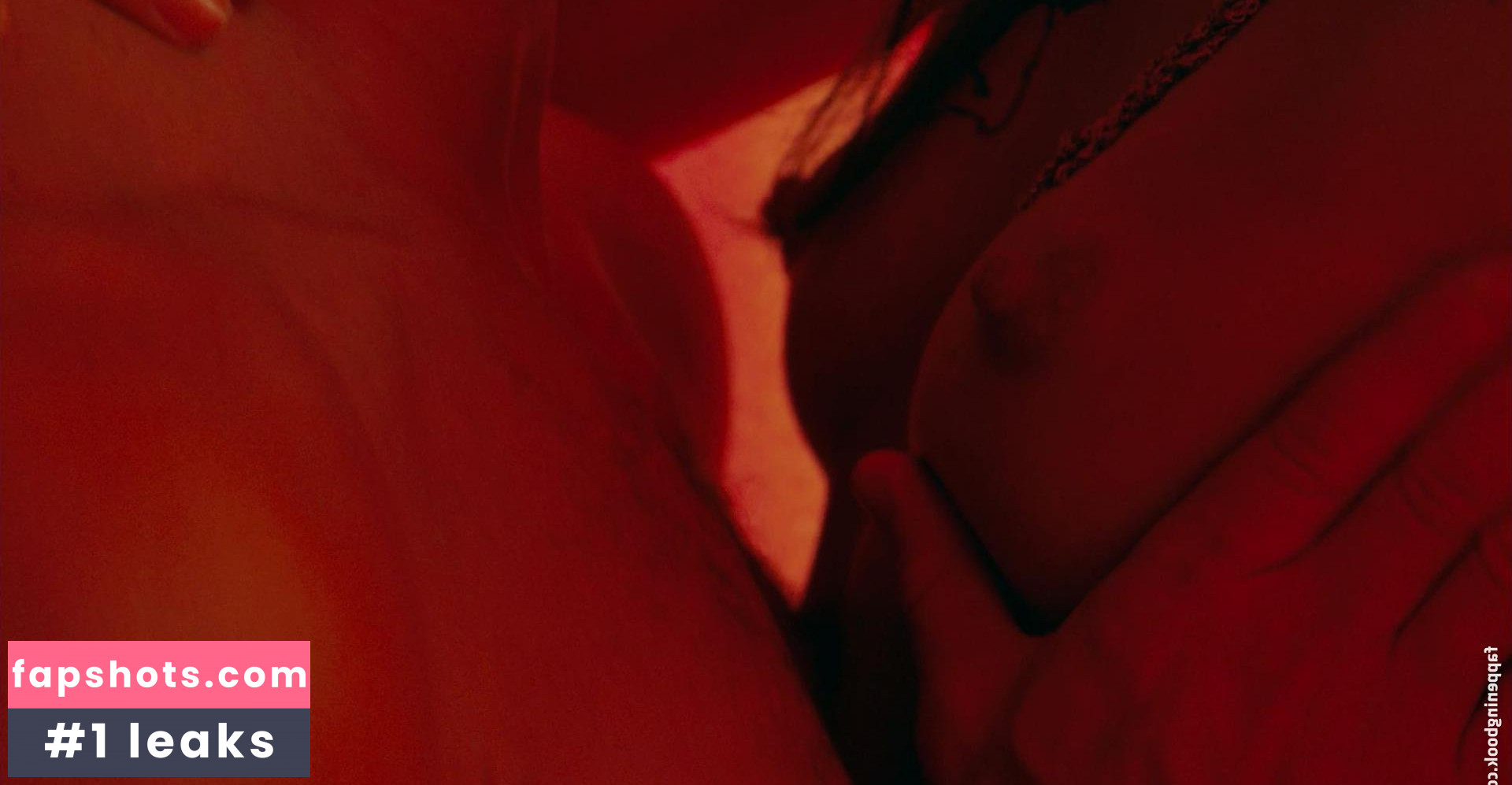 Kelly Gough Filtración Desnuda OnlyFans Foto #5 - Fapshots