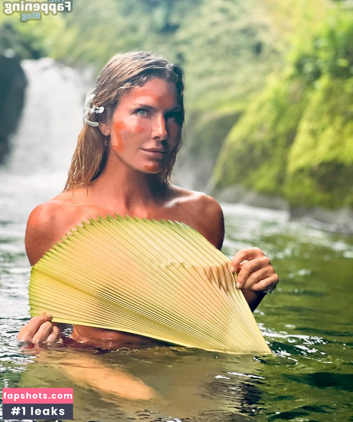 Kelly Greyson gallery photo #17