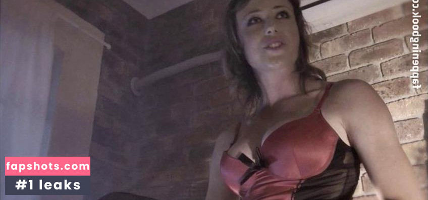 Kelly Grobler gallery photo #3