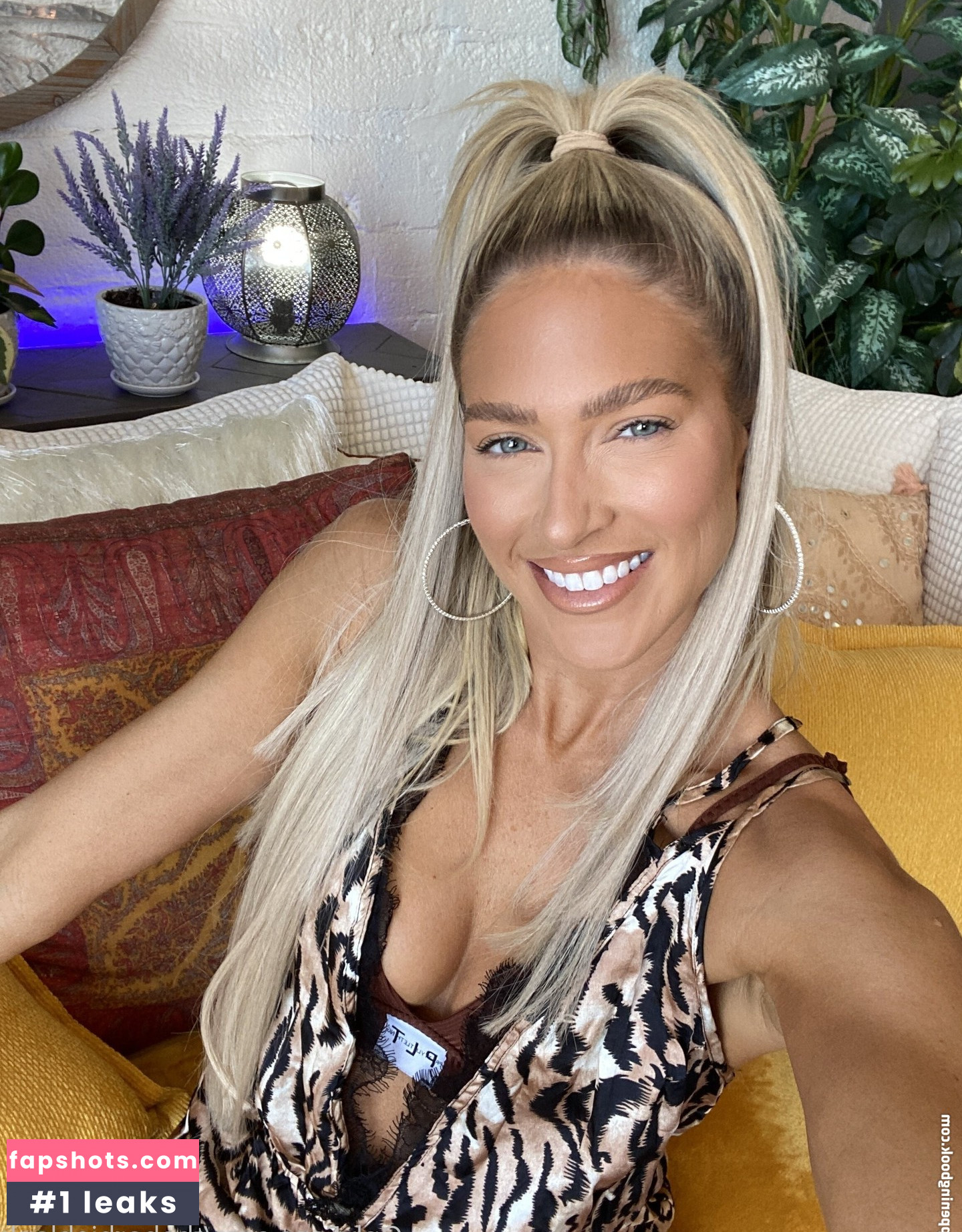 Kelly Kelly gallery photo #44