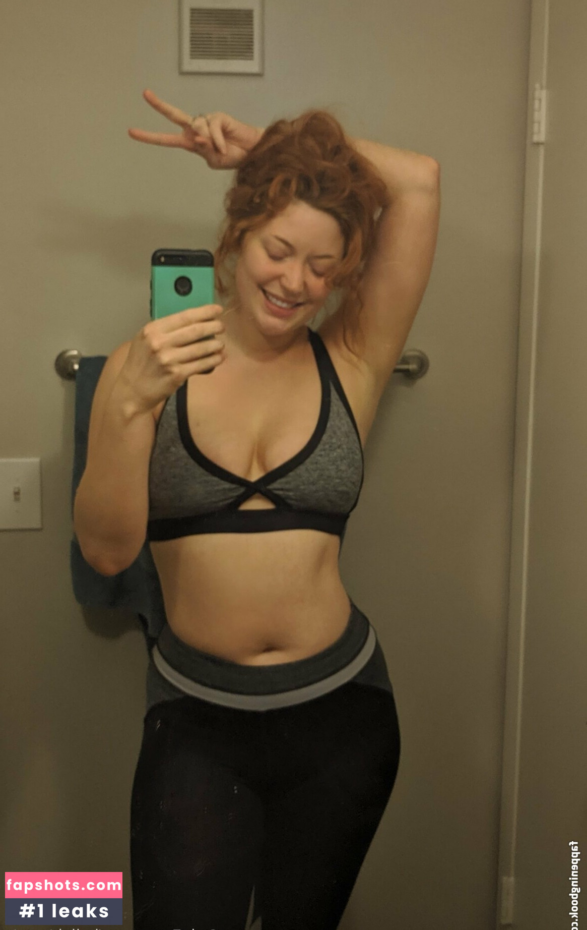 Kelly Kirstein gallery photo #93