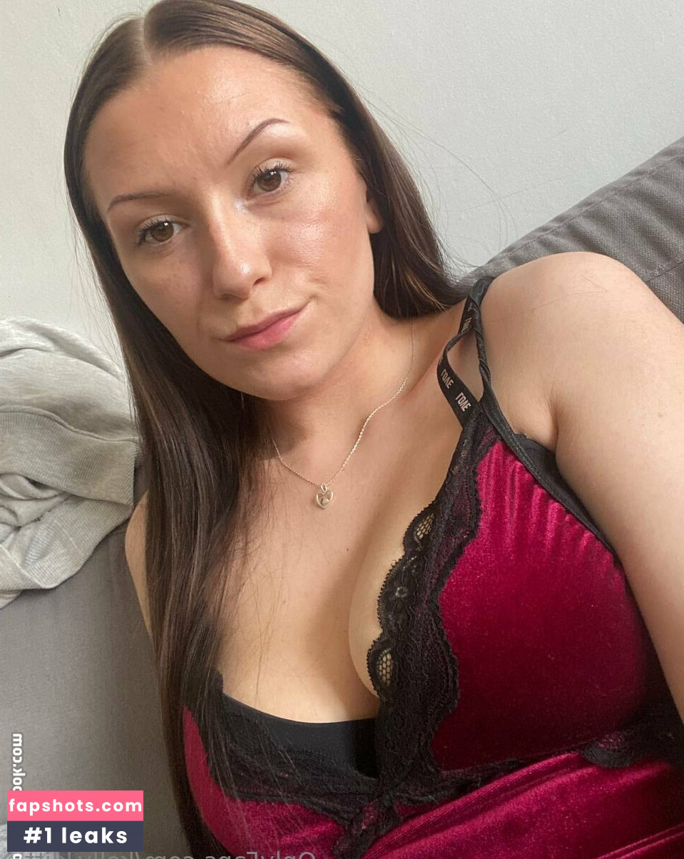 kelly.klitta gallery photo #2