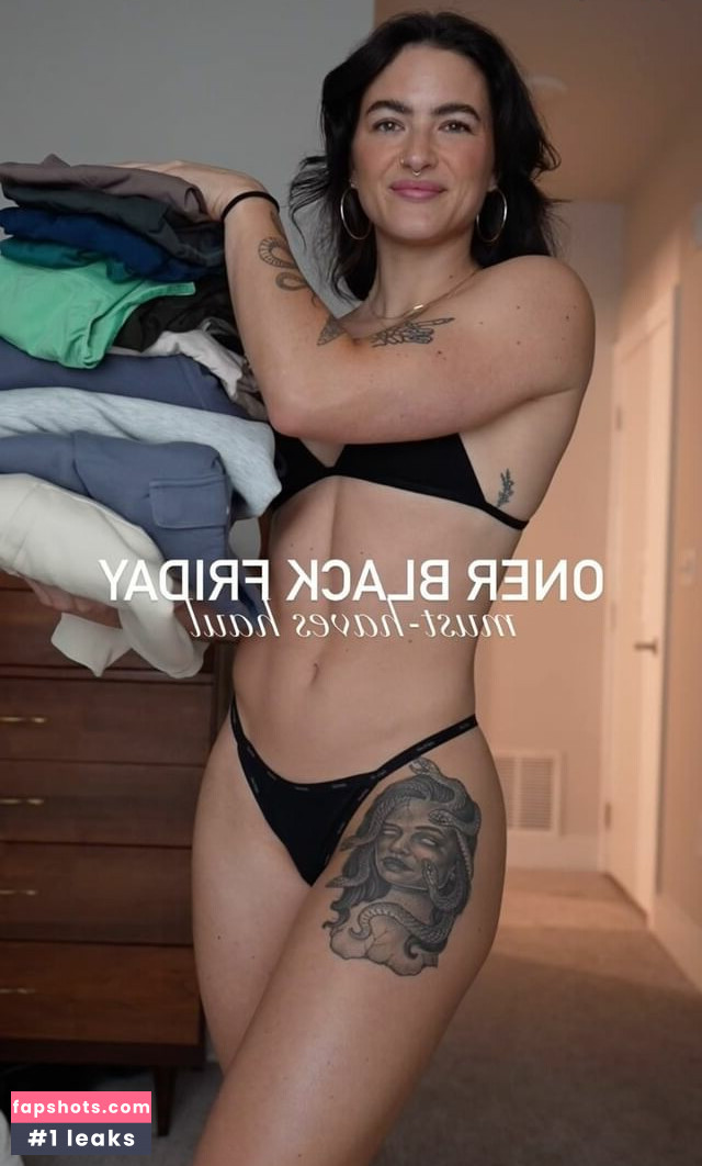 Kelly Matthews gallery photo #47