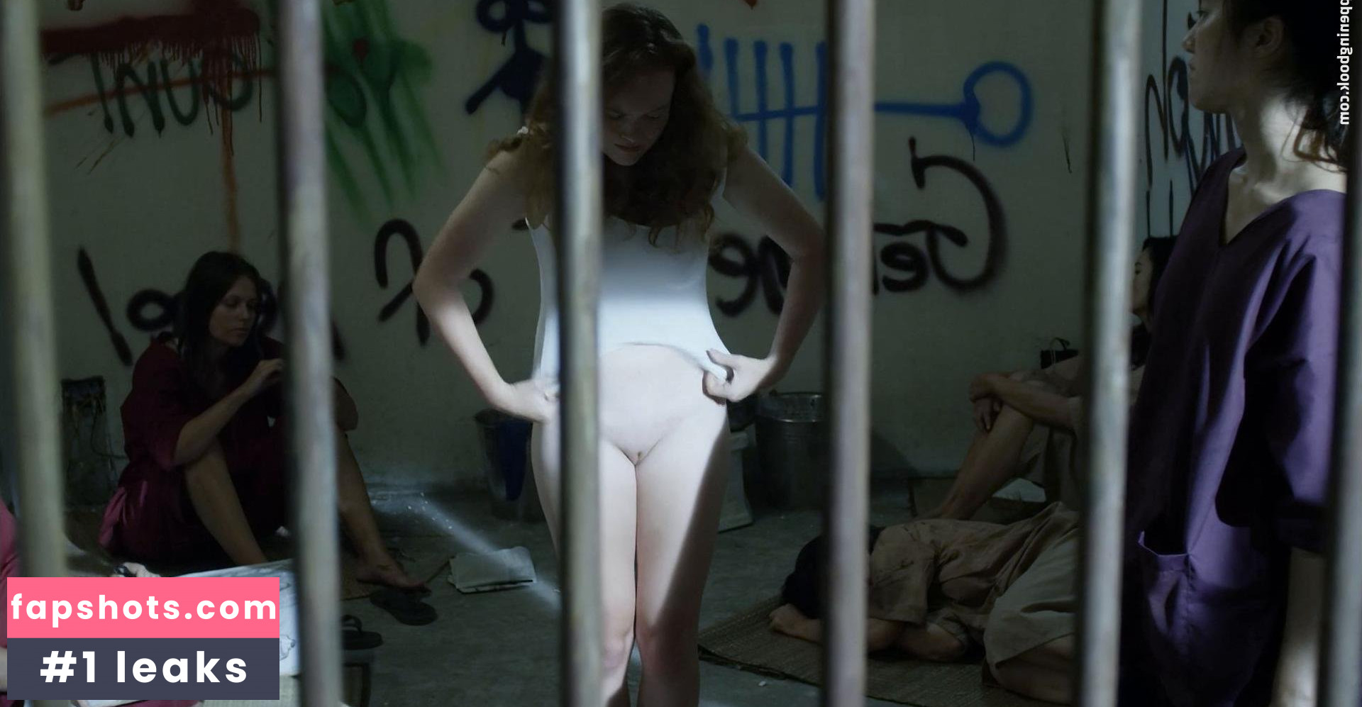 Kelly McCart gallery photo #13