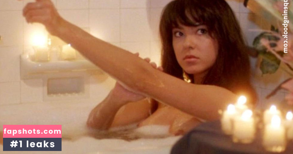 Kelly Randall gallery photo #9