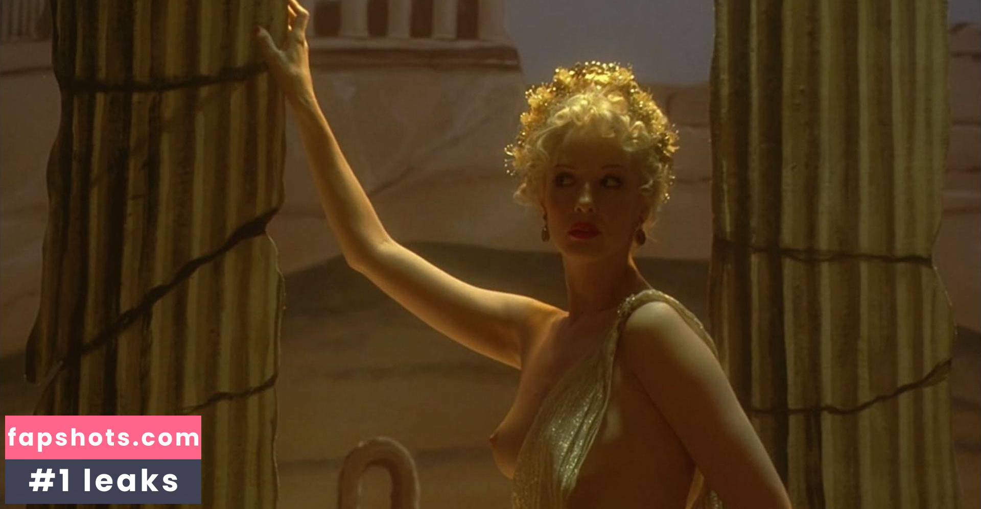 Kelly Reilly gallery photo #104