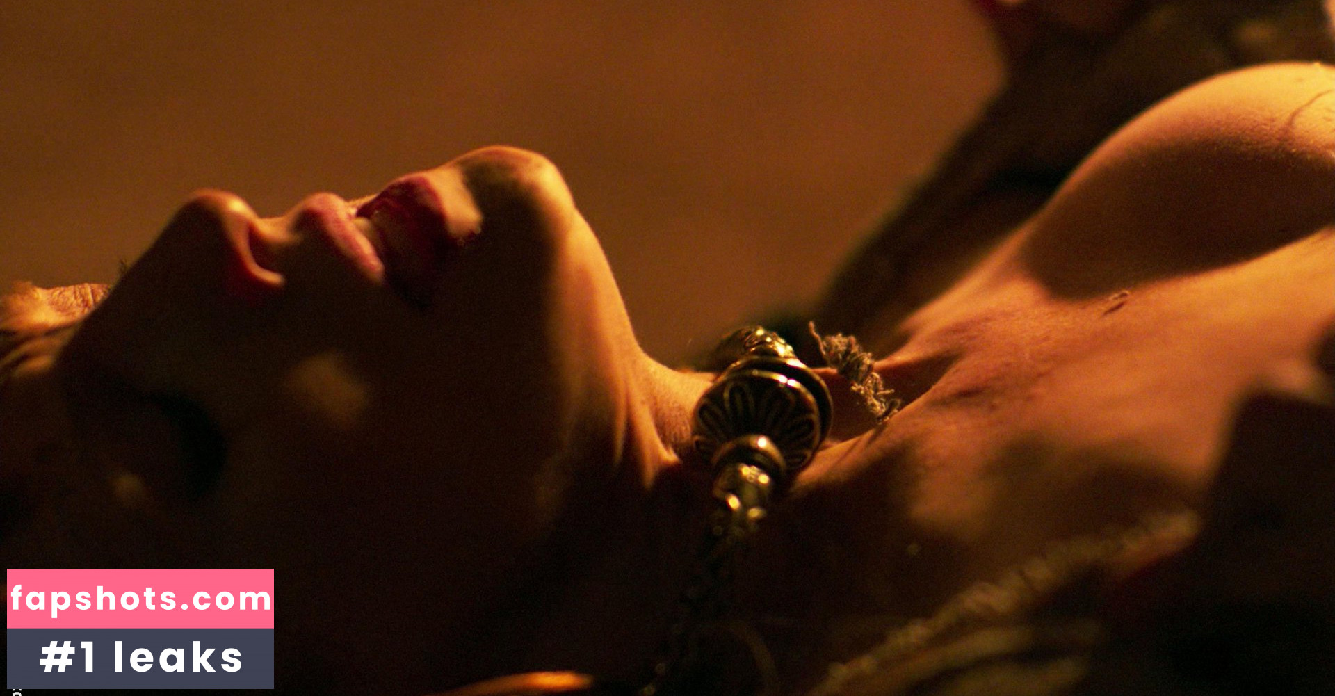 Kelly Reilly gallery photo #114