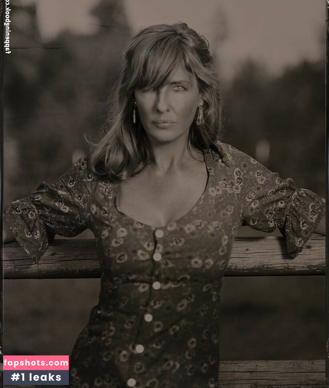 Kelly Reilly gallery photo #39