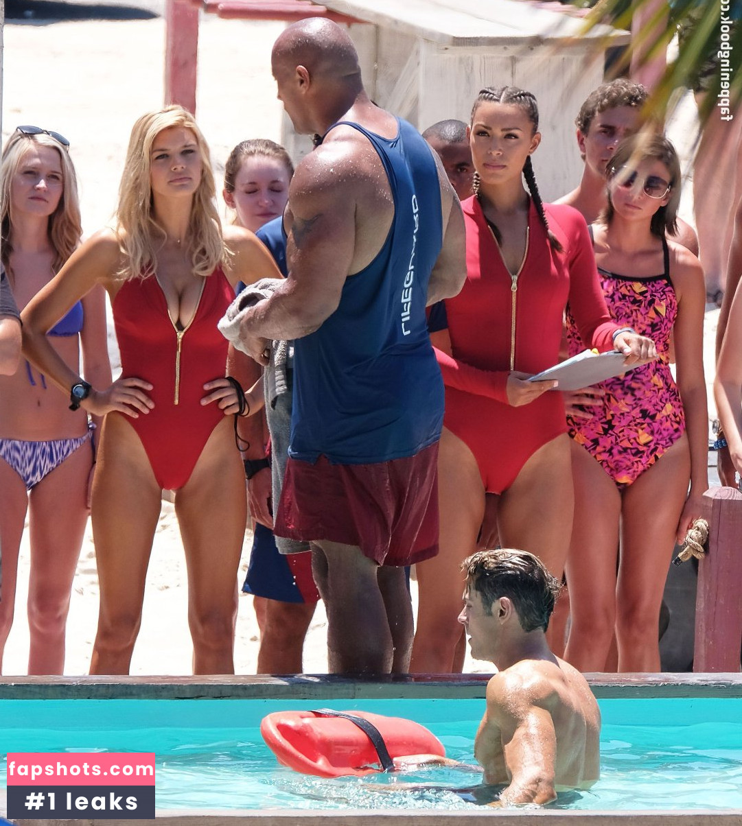 Kelly Rohrbach gallery photo #462