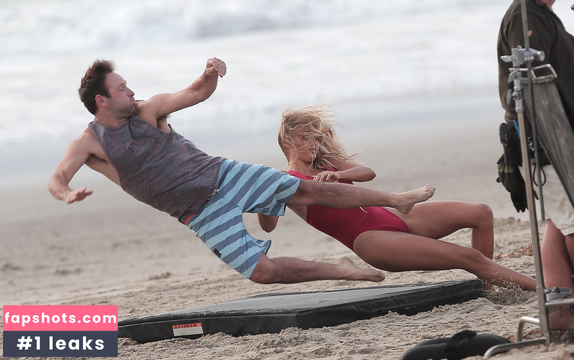 Kelly Rohrbach gallery photo #572