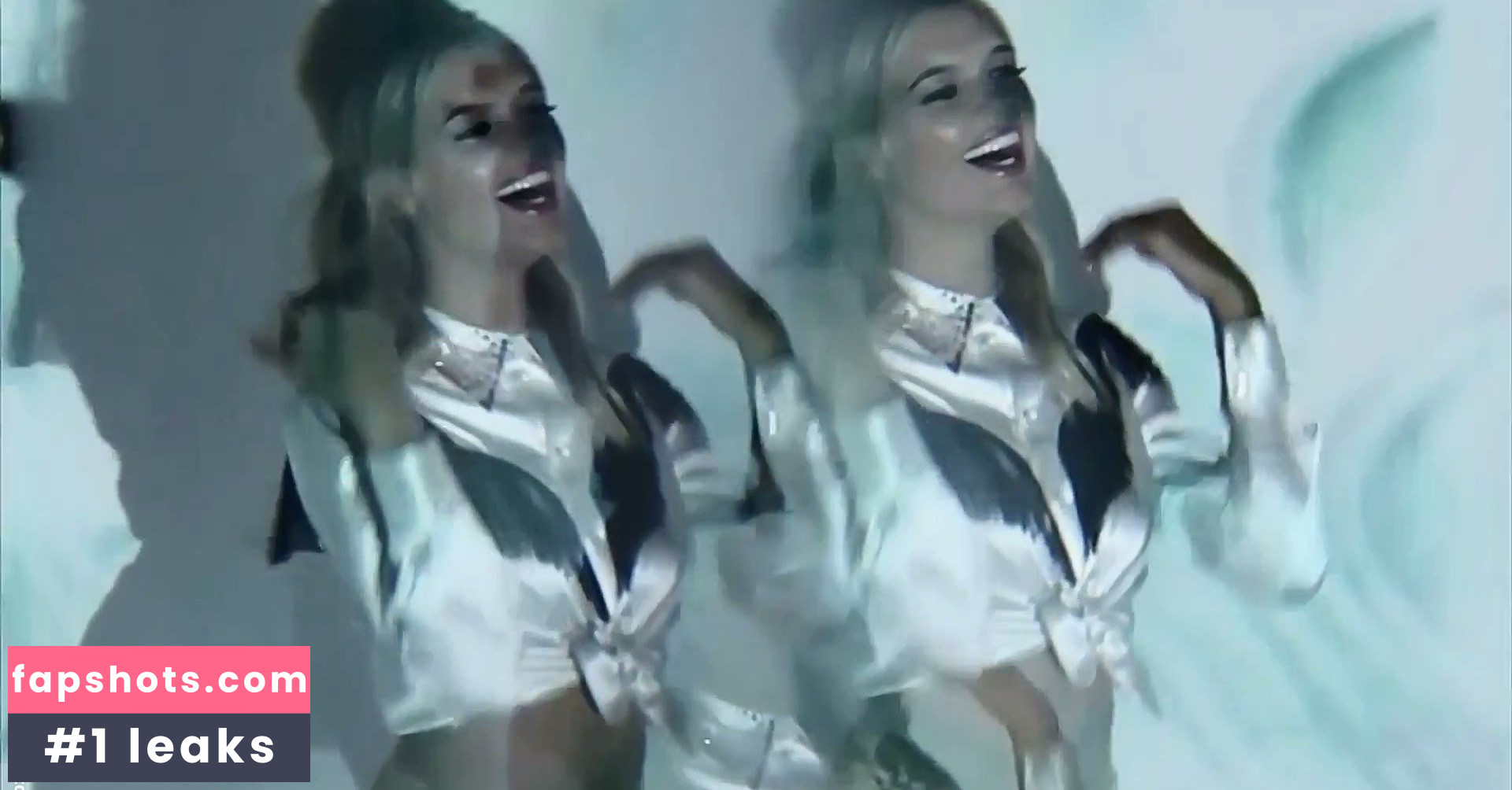 Kelly Rohrbach gallery photo #590