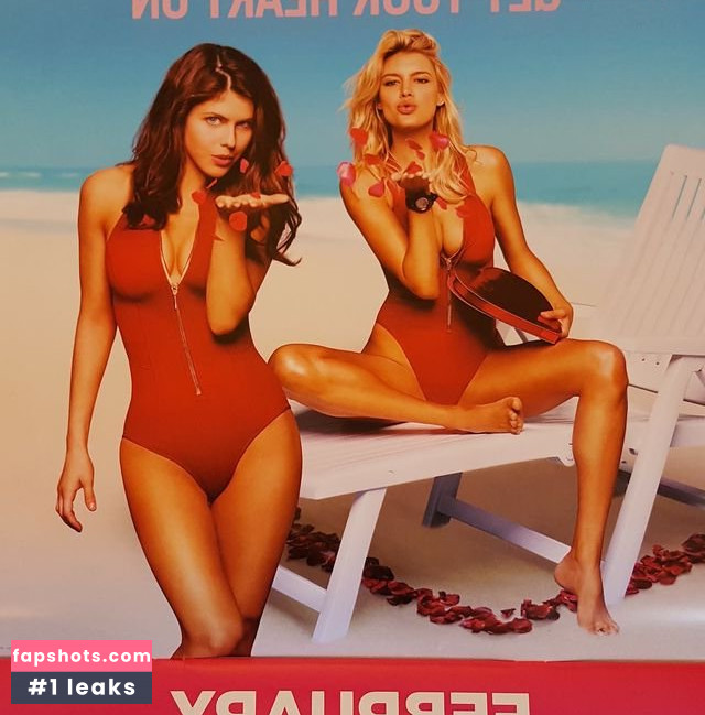 Kelly Rohrbach gallery photo #604