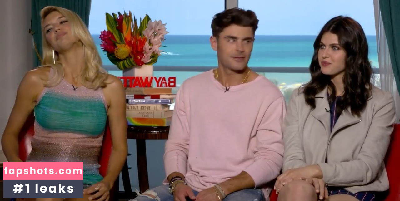 Kelly Rohrbach gallery photo #743