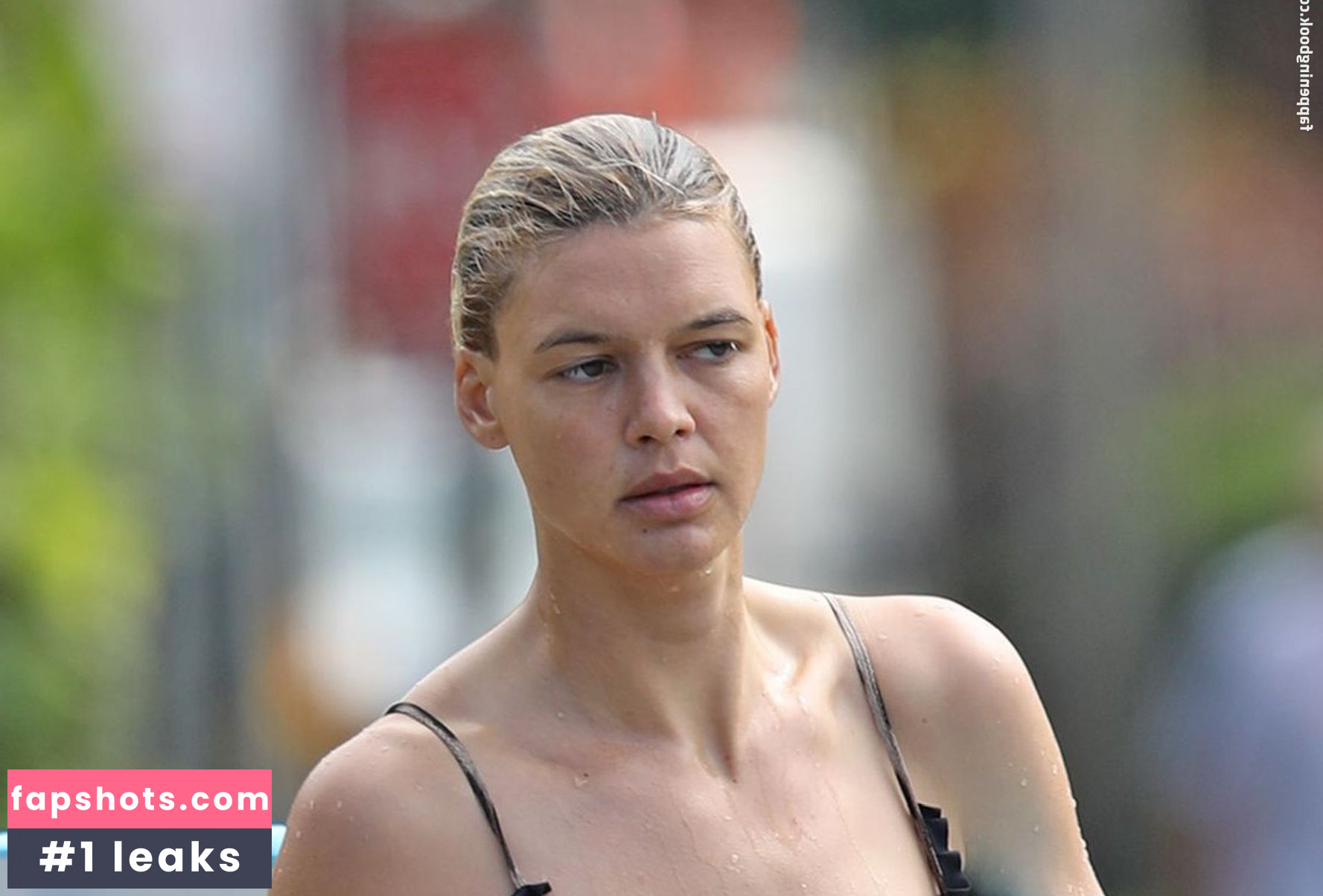 Kelly Rohrbach gallery photo #874