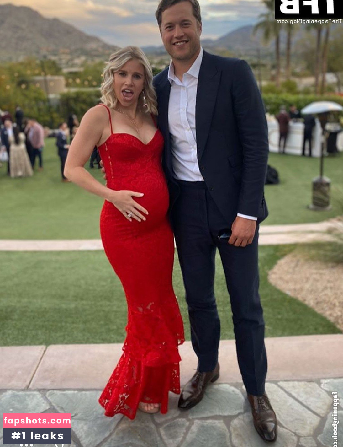 Kelly Stafford gallery photo #36