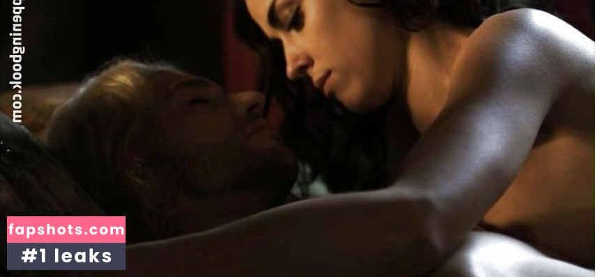 Kelly Wenham gallery photo #10