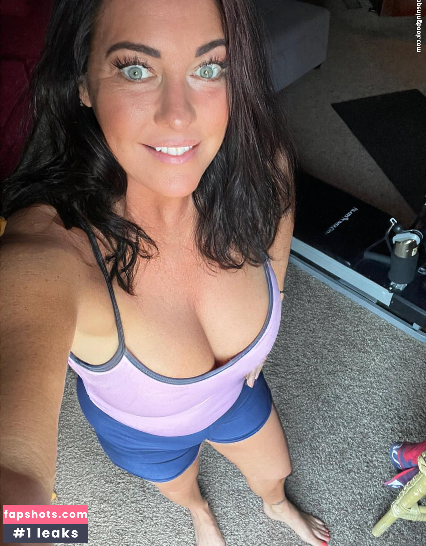 KellyK gallery photo #11