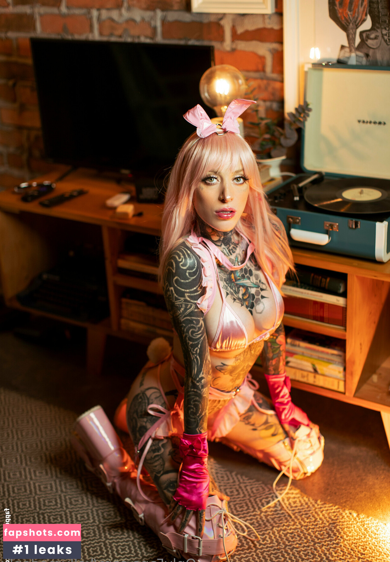 kellymedonly gallery photo #7