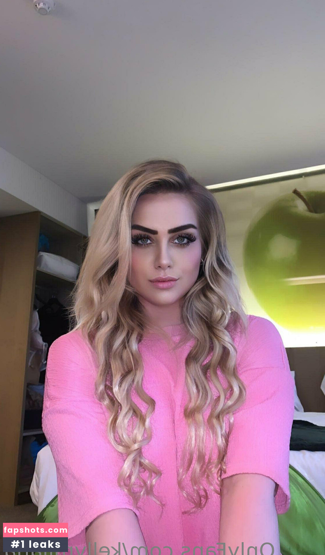 kellymilana gallery photo #77