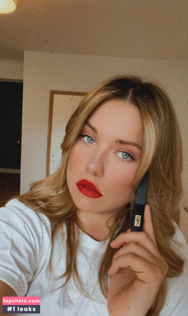 KellyMissesvlog Nude Leaks OnlyFans Photos #20 - LeakJerk