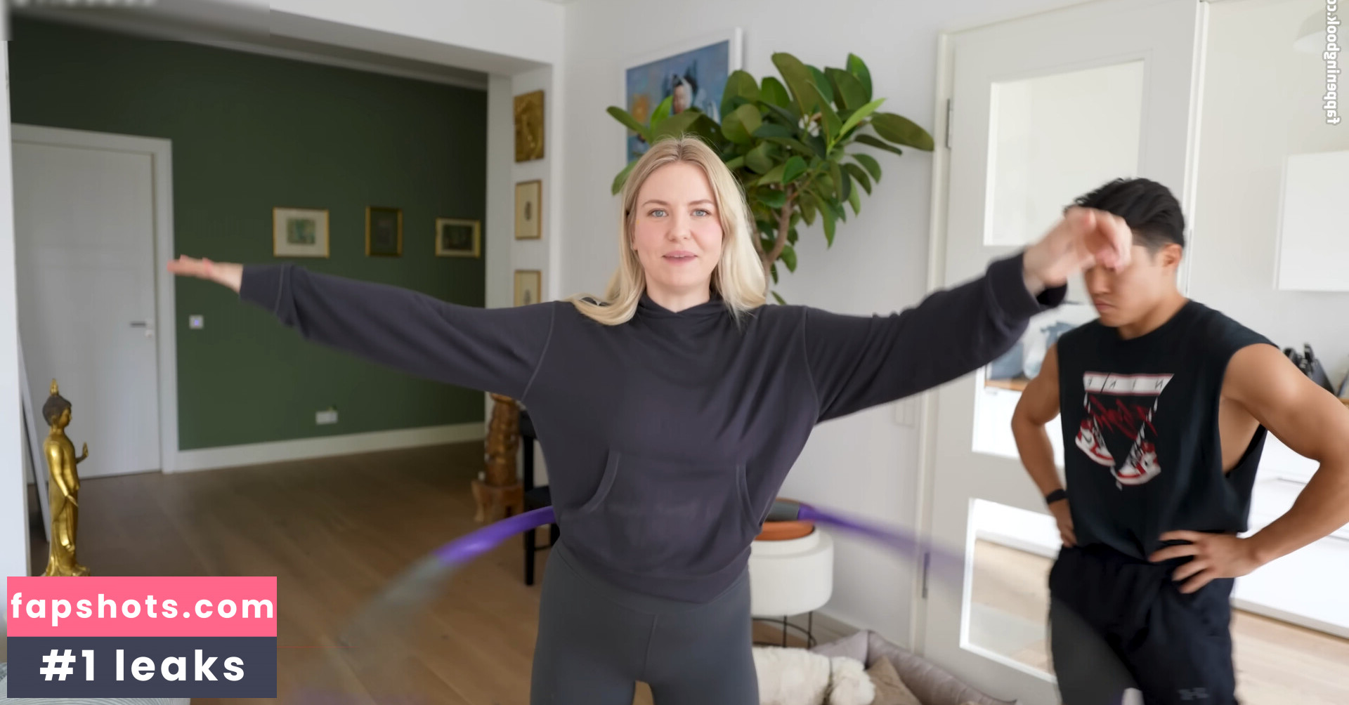 KellyMissesvlog Nude Leaks OnlyFans Photos #4 - LeakJerk