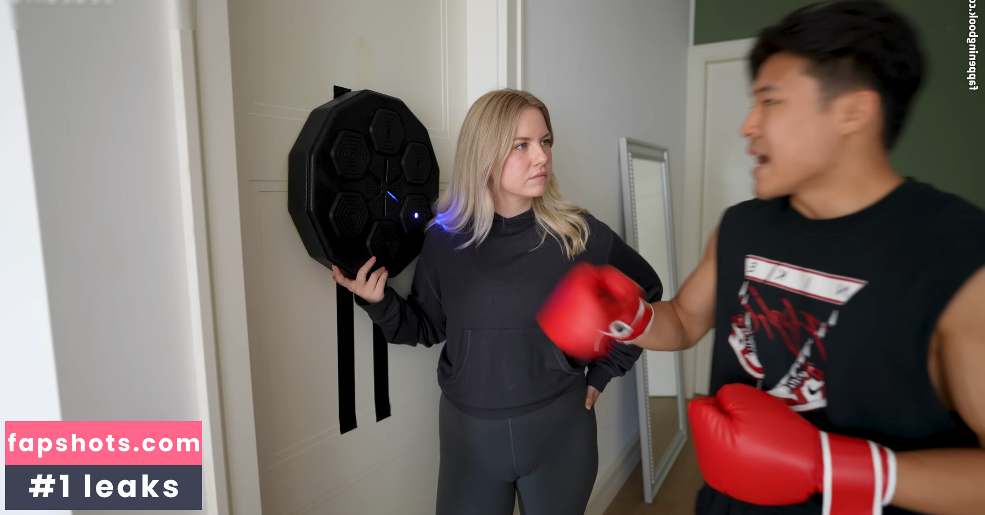 KellyMissesvlog Nude Leaks OnlyFans Photos #10 - LeakJerk