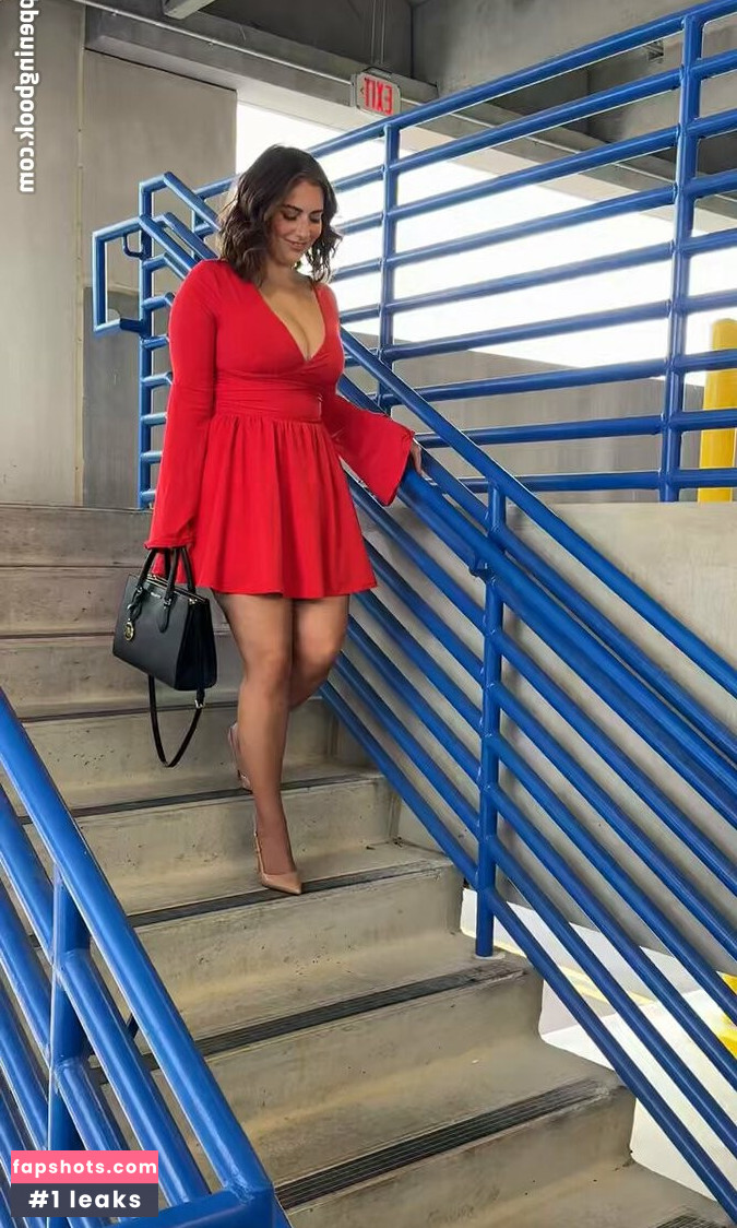 Kellymonroelife gallery photo #2