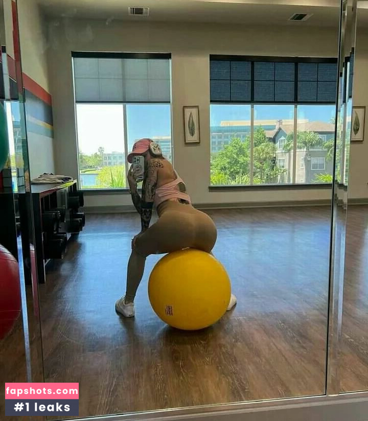 kelse.ycap Filtración Desnuda OnlyFans Foto #11 - Fapshots