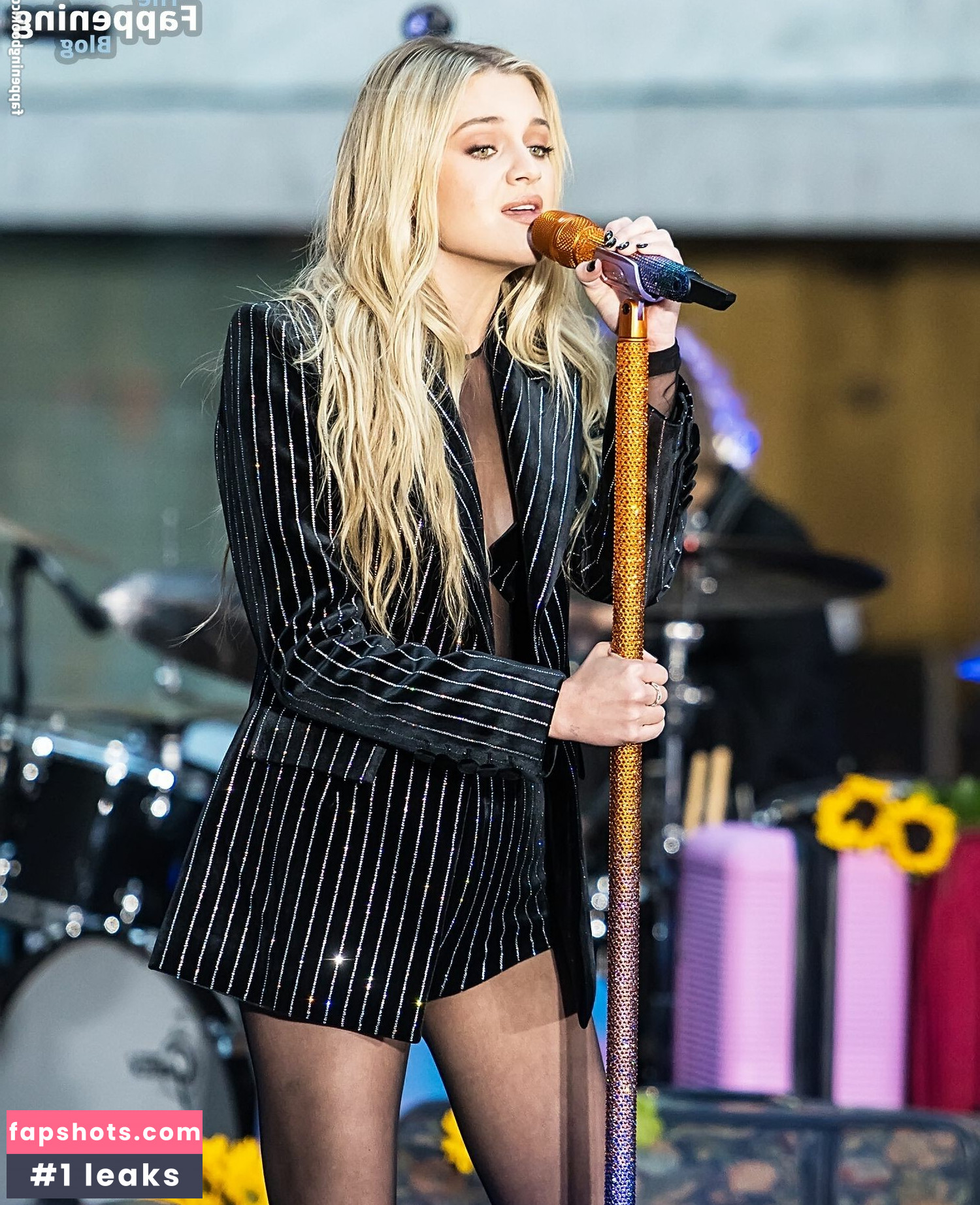 Kelsea Ballerini Nude Leaks OnlyFans Photos #29 - Fapshots
